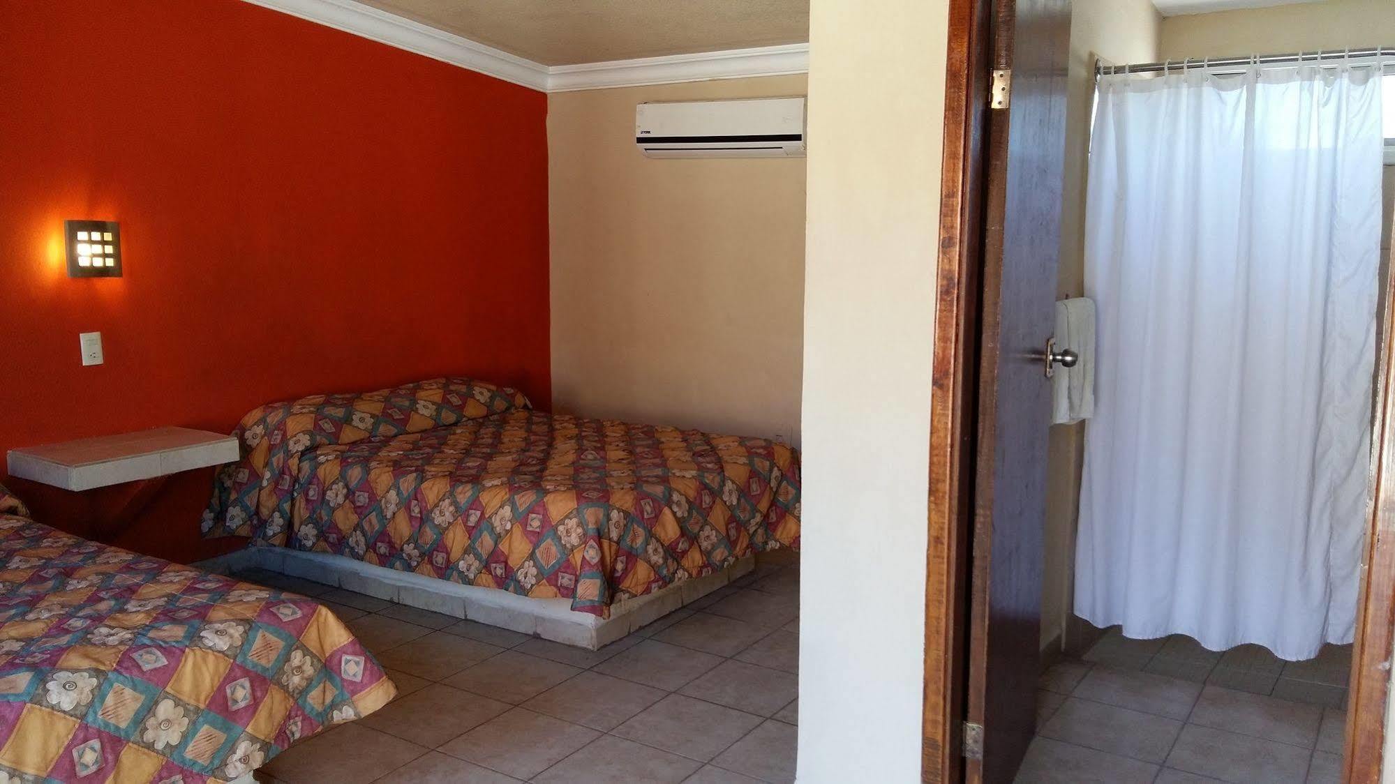 Hotel Malibu Guaymas Εξωτερικό φωτογραφία